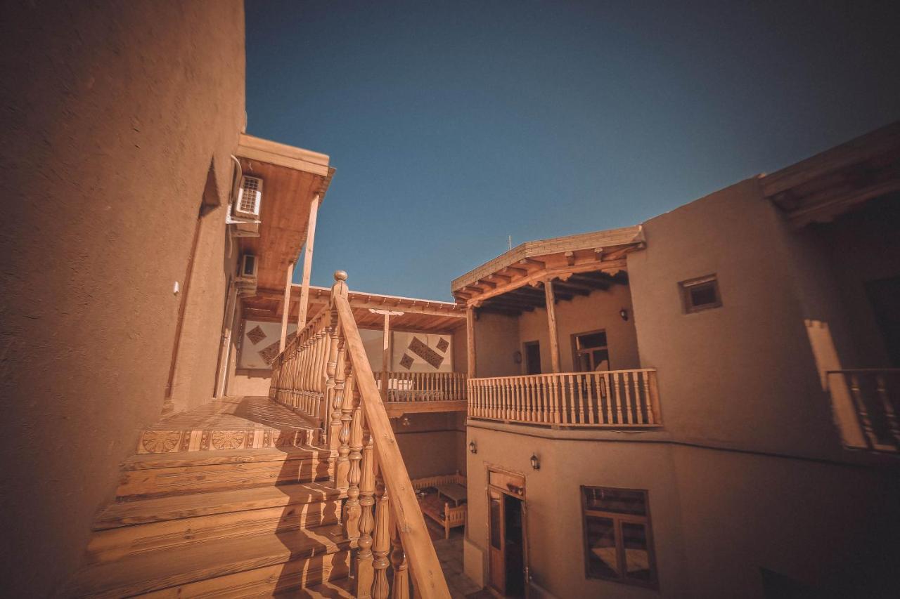 Oqilanur Guest House Chiva Exteriér fotografie