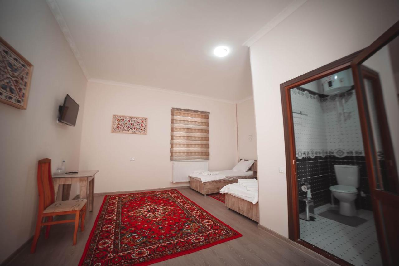 Oqilanur Guest House Chiva Exteriér fotografie