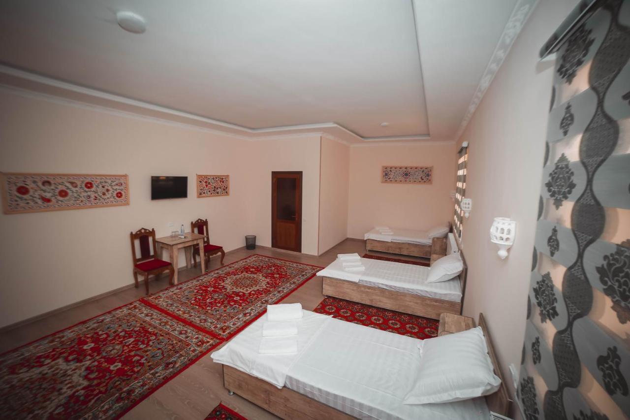 Oqilanur Guest House Chiva Exteriér fotografie