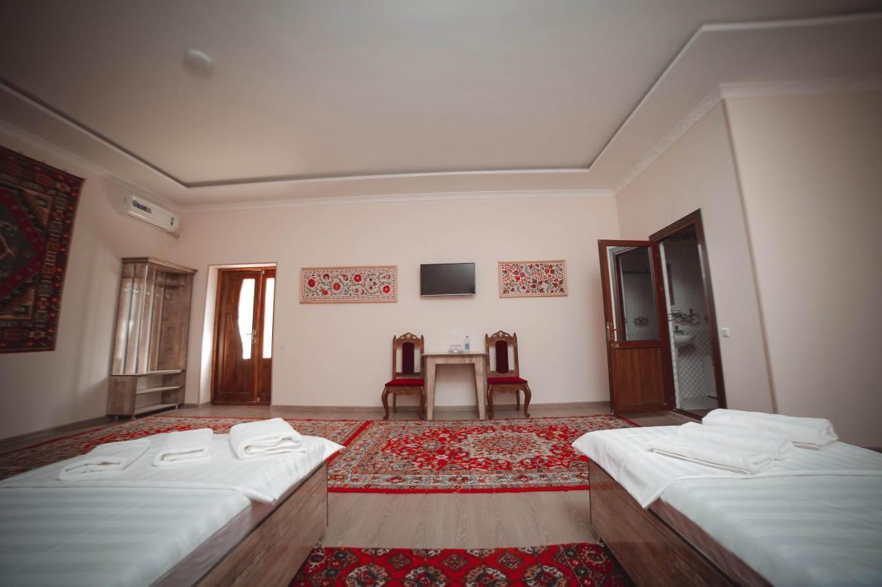 Oqilanur Guest House Chiva Exteriér fotografie